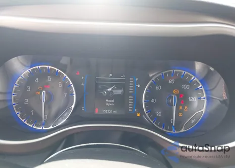 2017 Chrysler Pacifica Touring-L из США, поврежденный, VIN 2C4RC1BG4HR525661